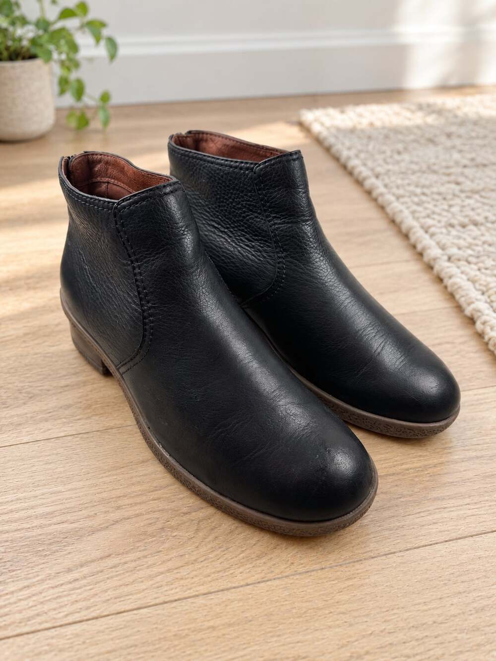Dansko Becki Waterproof Black Leather Ankle Boots Booties Women EU 36
